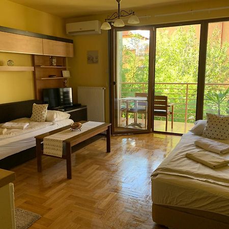 Mandarin Wellness Apartman Siofok Exterior photo