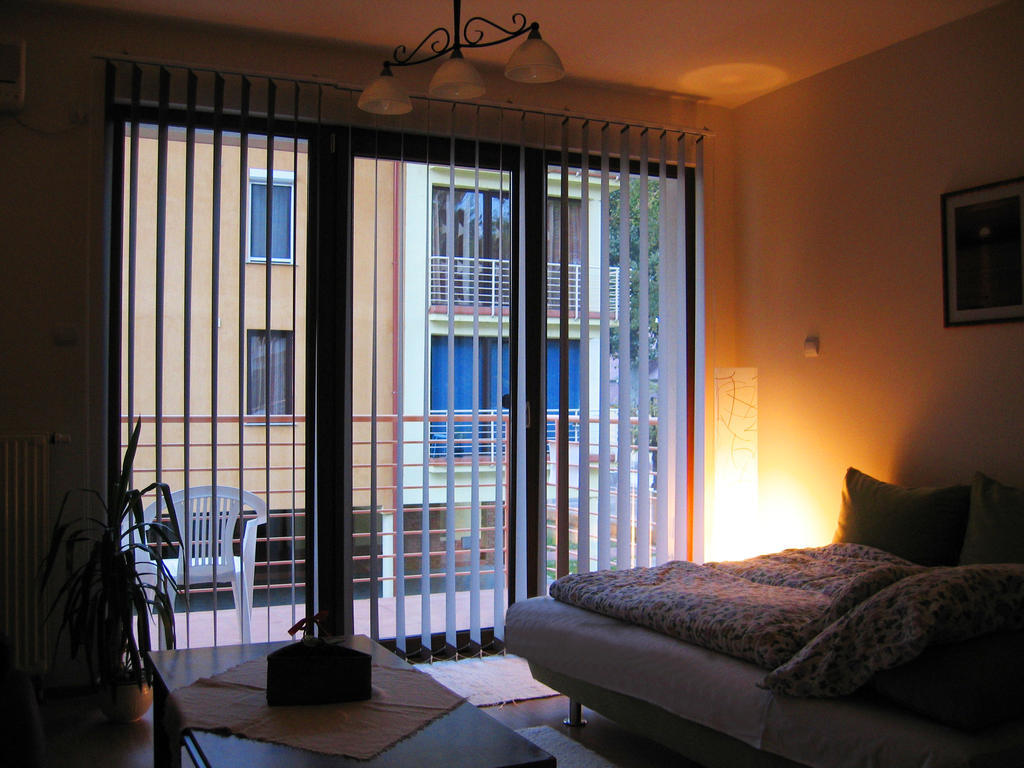 Mandarin Wellness Apartman Siofok Room photo